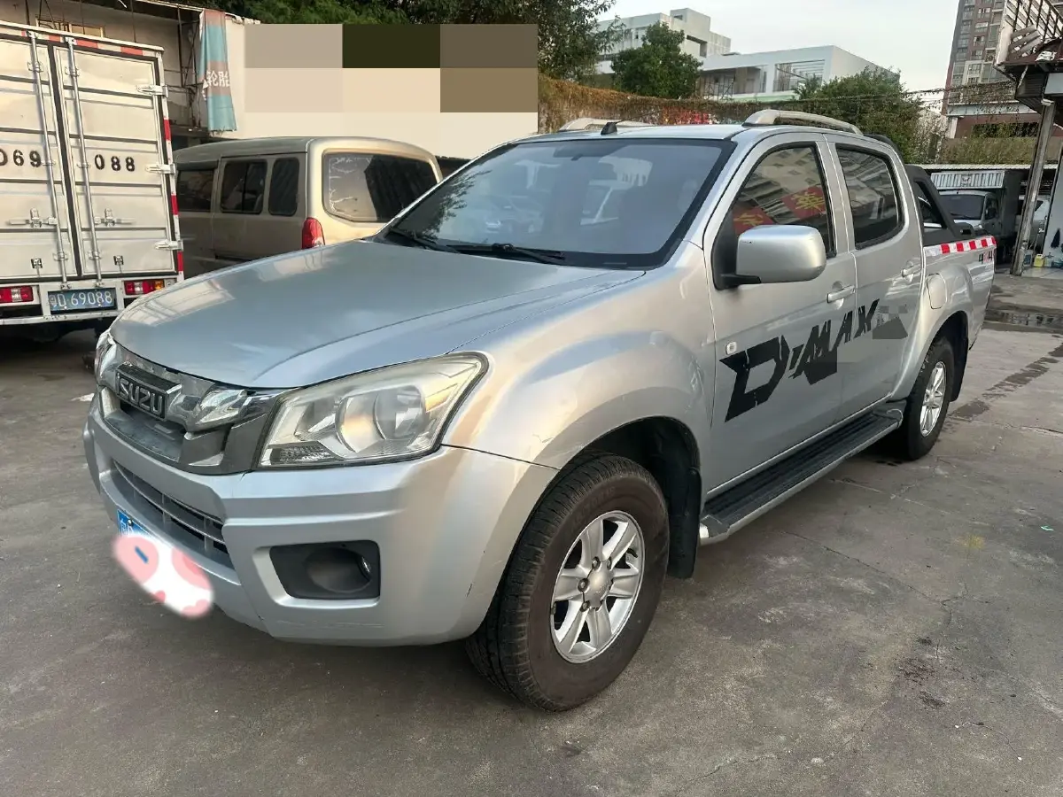 2018 Isuzu RE-MAX Jim 2.5T 129HP L4 6MT