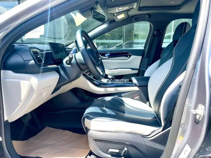 2023 BYD QIN thumbnail 3