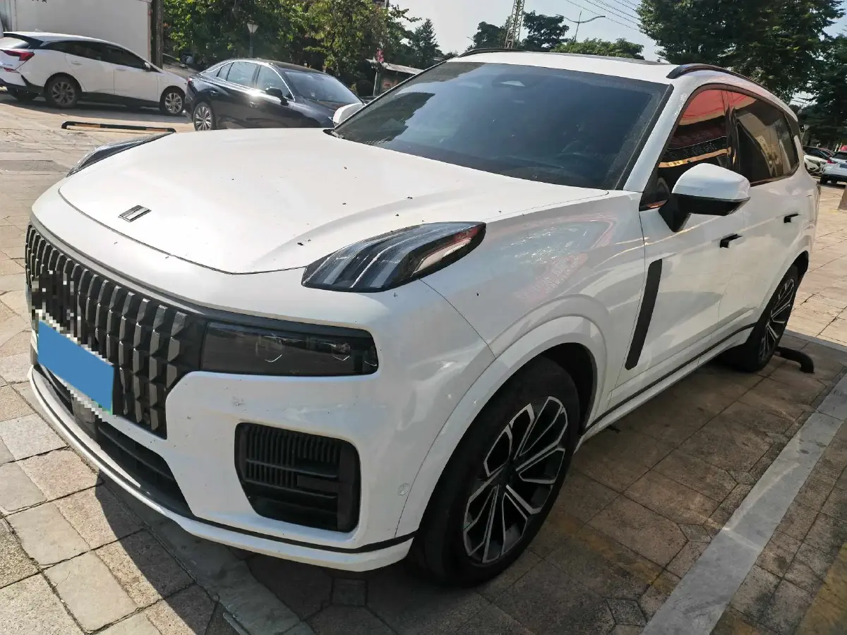 2023 LYNK&CO 09 EM-P 2.0T 254HP L4 3DHT PHEV 40.1KWH