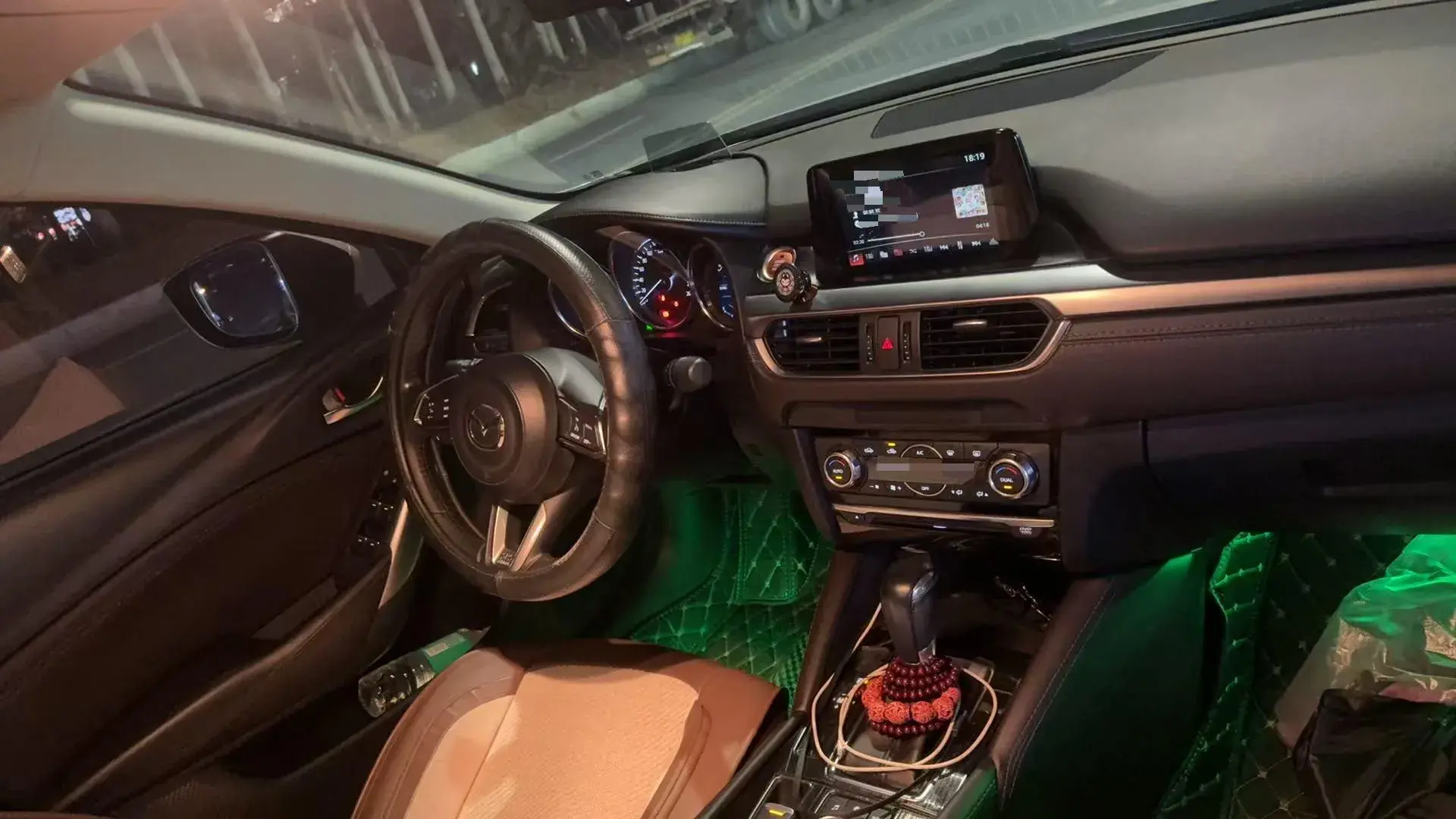 2018 MAZDA ATENZA thumbnail 3