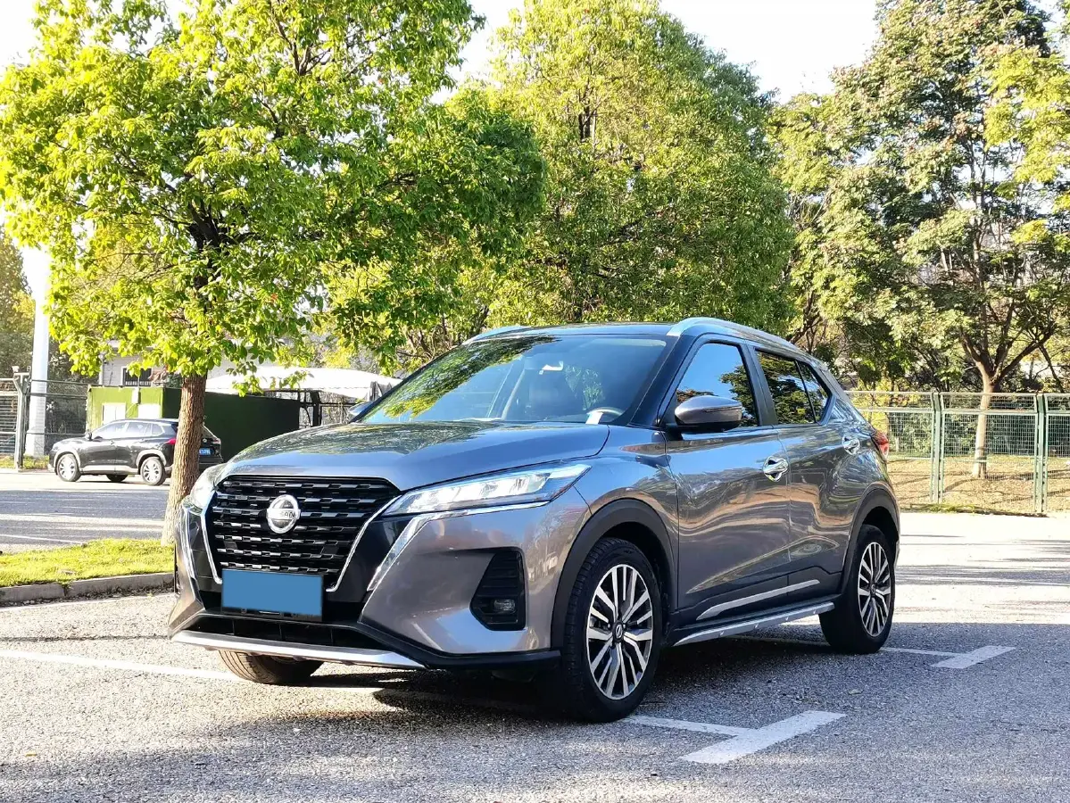 2022 Nissan Kicks 1.5L 122HP L4 CVT