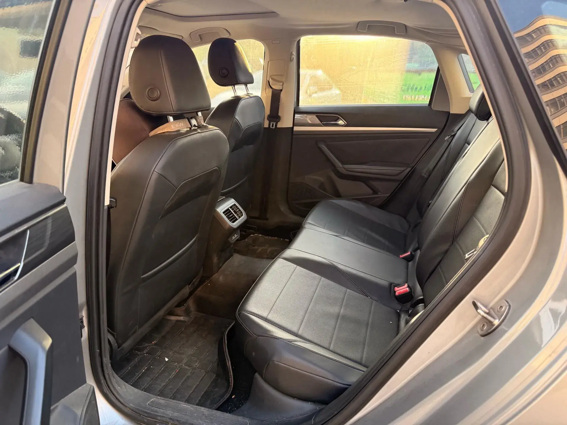 2018 VOLKSWAGEN LAVIDA thumbnail 4