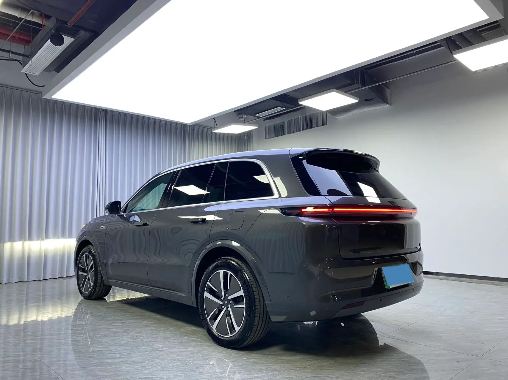 2024 LI L8 thumbnail 4