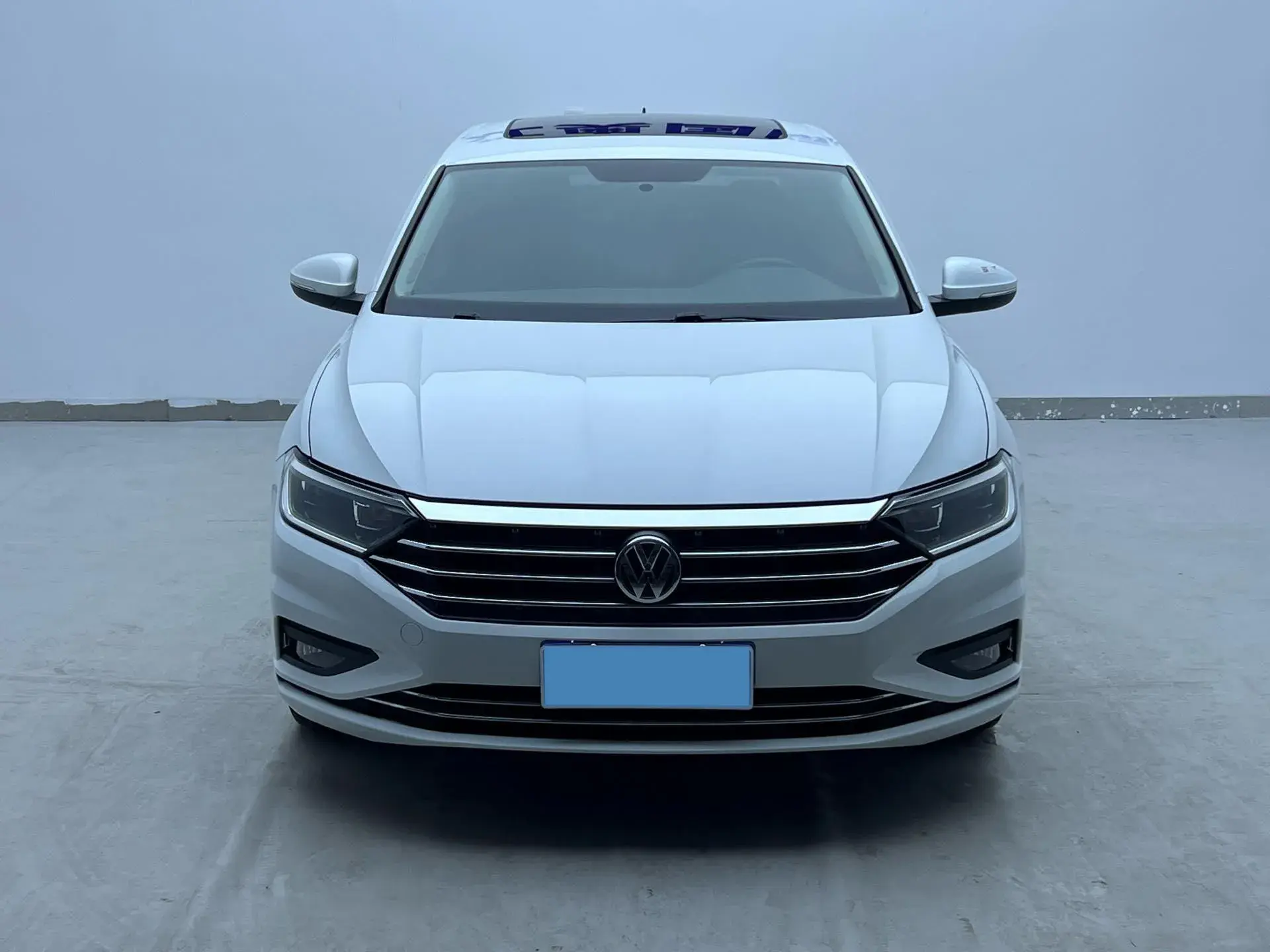 2021 VOLKSWAGEN SAGITAR thumbnail 2