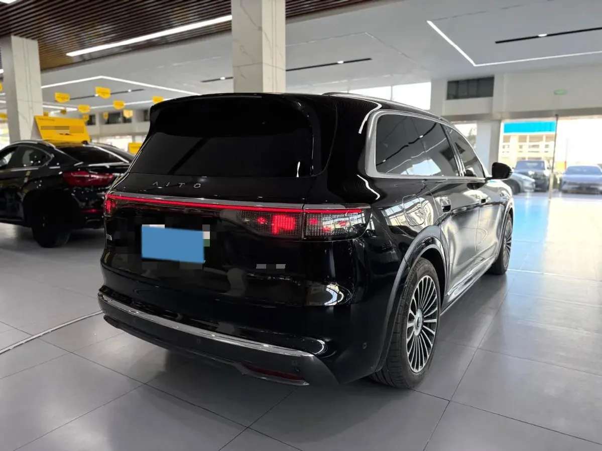 2025 HIMA AITO M8 REEV 160HP REEV 53.4KWH,autocango,china used car exporter,china ev exporter,chinese used car exporter,chinese used ev exporter