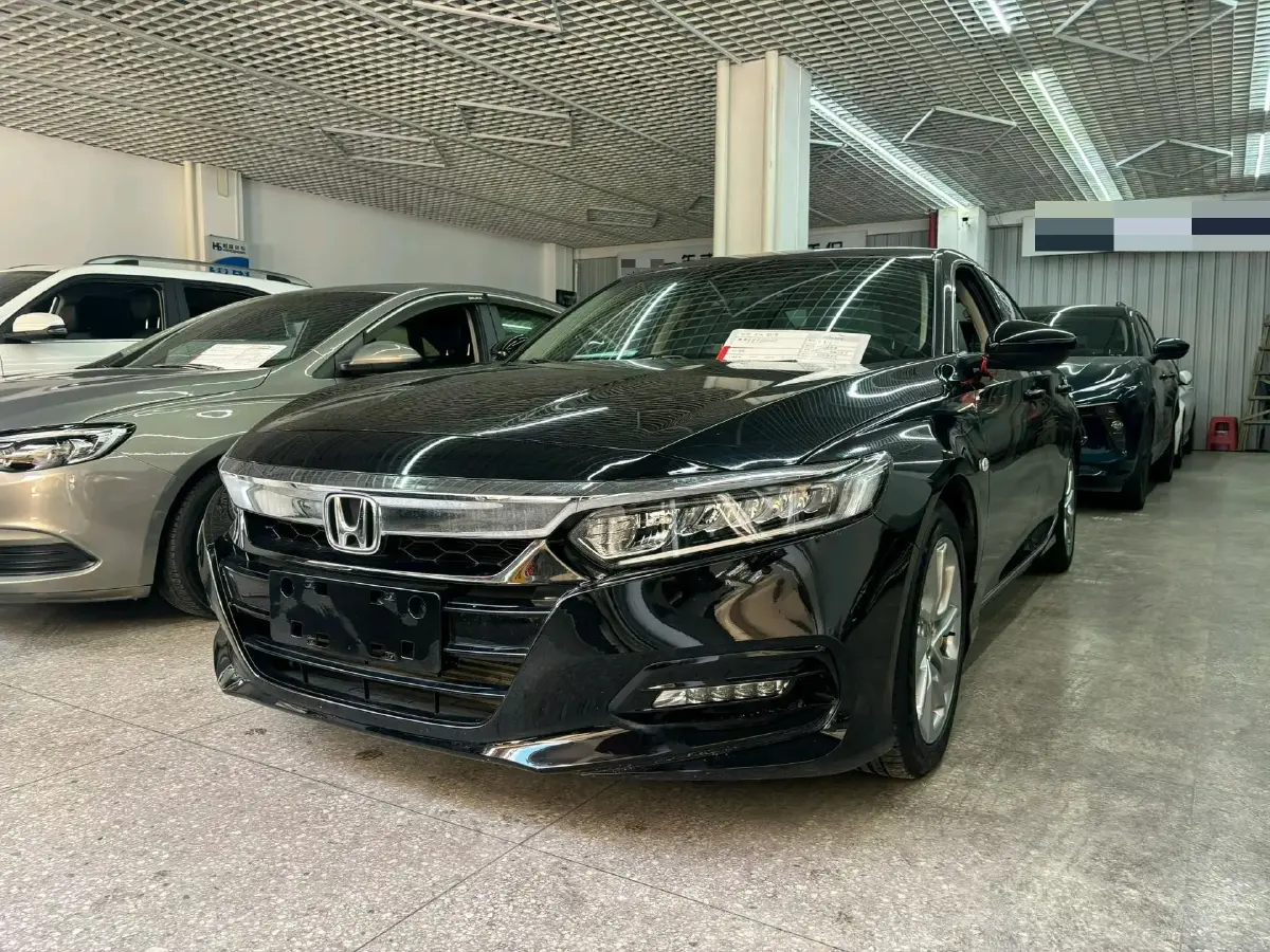 2018 Honda Accord 1.5T 177HP L4 CVT