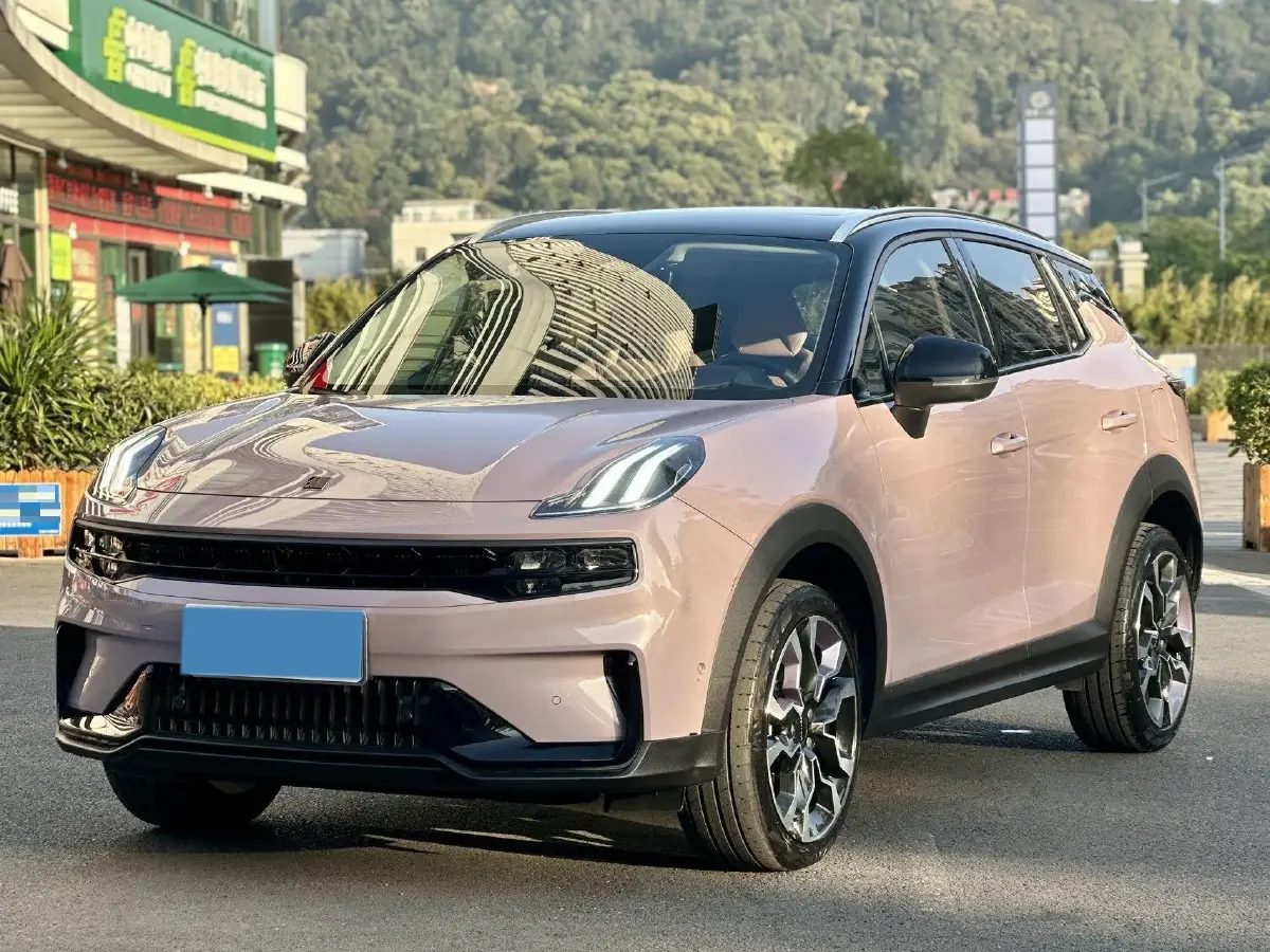 2022 LYNK&CO 06 EM-P 1.5T 177HP L3 7DCT PHEV 15.5KWH