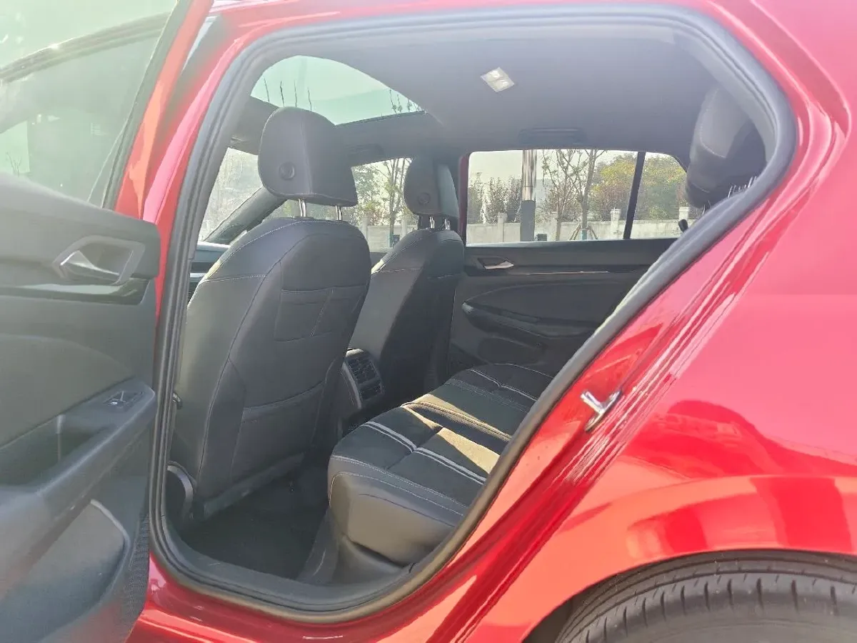 2023 Volkswagen Golf 1.4T 150HP L4 7DCT,autocango,china used car exporter,china ev exporter,chinese used car exporter,chinese used ev exporter