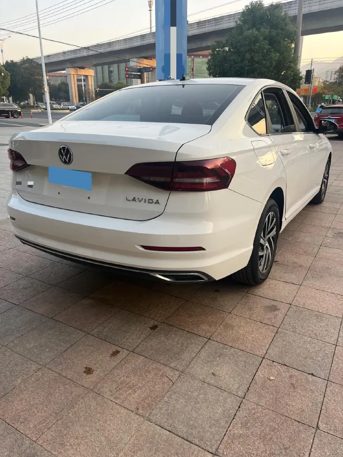 2021 Volkswagen Lavida 1.5L 113HP L4 6AT,autocango,china used car exporter,china ev exporter,chinese used car exporter,chinese used ev exporter