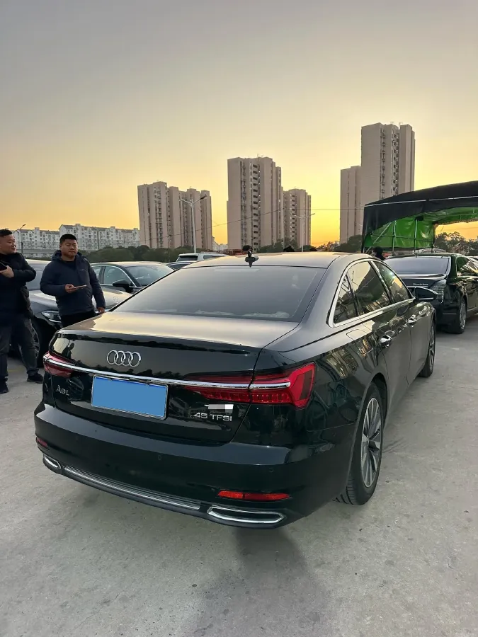 2019 Audi A6L 2.0T 224HP L4 7DCT,autocango,china used car exporter,china ev exporter,chinese used car exporter,chinese used ev exporter