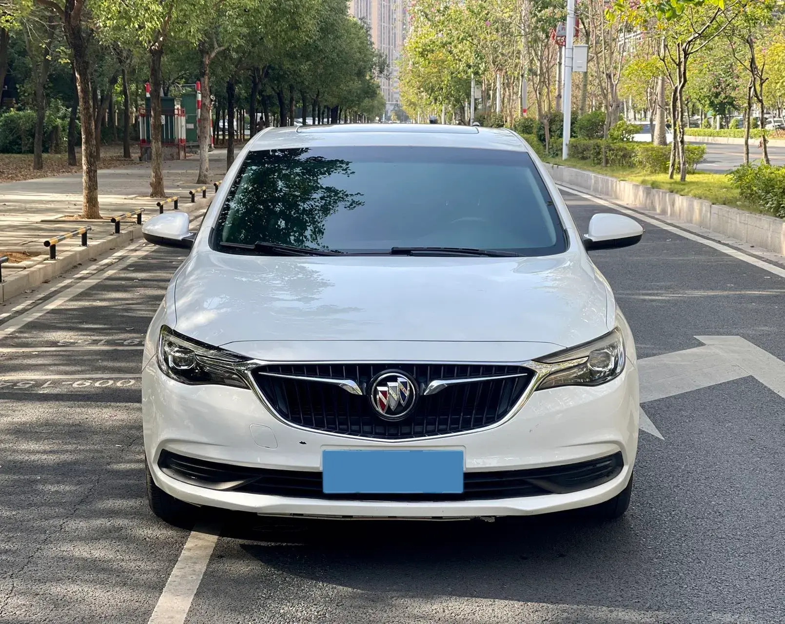 2021 BUICK EXCELLE thumbnail 2