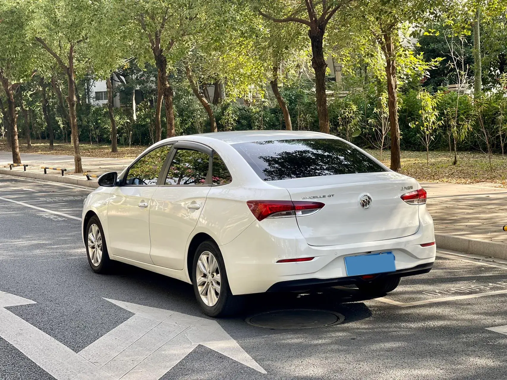 2021 BUICK EXCELLE thumbnail 4