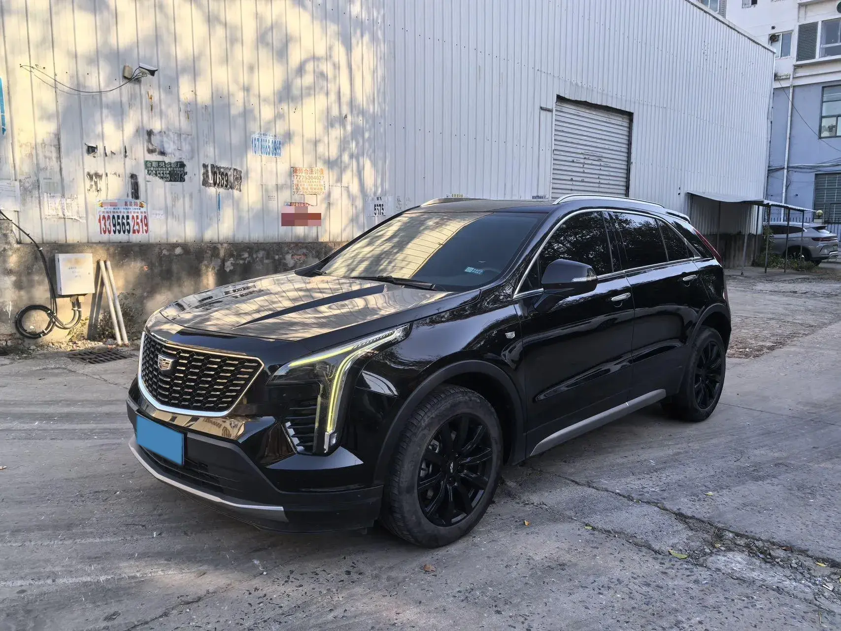 2021 CADILLAC XT4 view 1