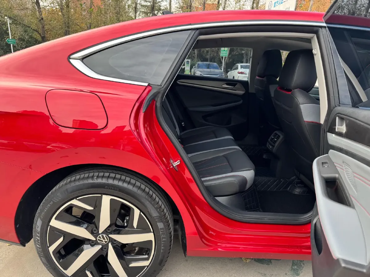 2022 Volkswagen Lamando 1.4T 150HP L4 7DCT,autocango,china used car exporter,china ev exporter,chinese used car exporter,chinese used ev exporter