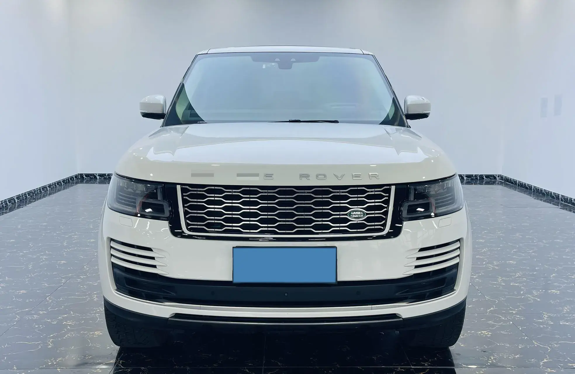 2020 LAND ROVER thumbnail 2