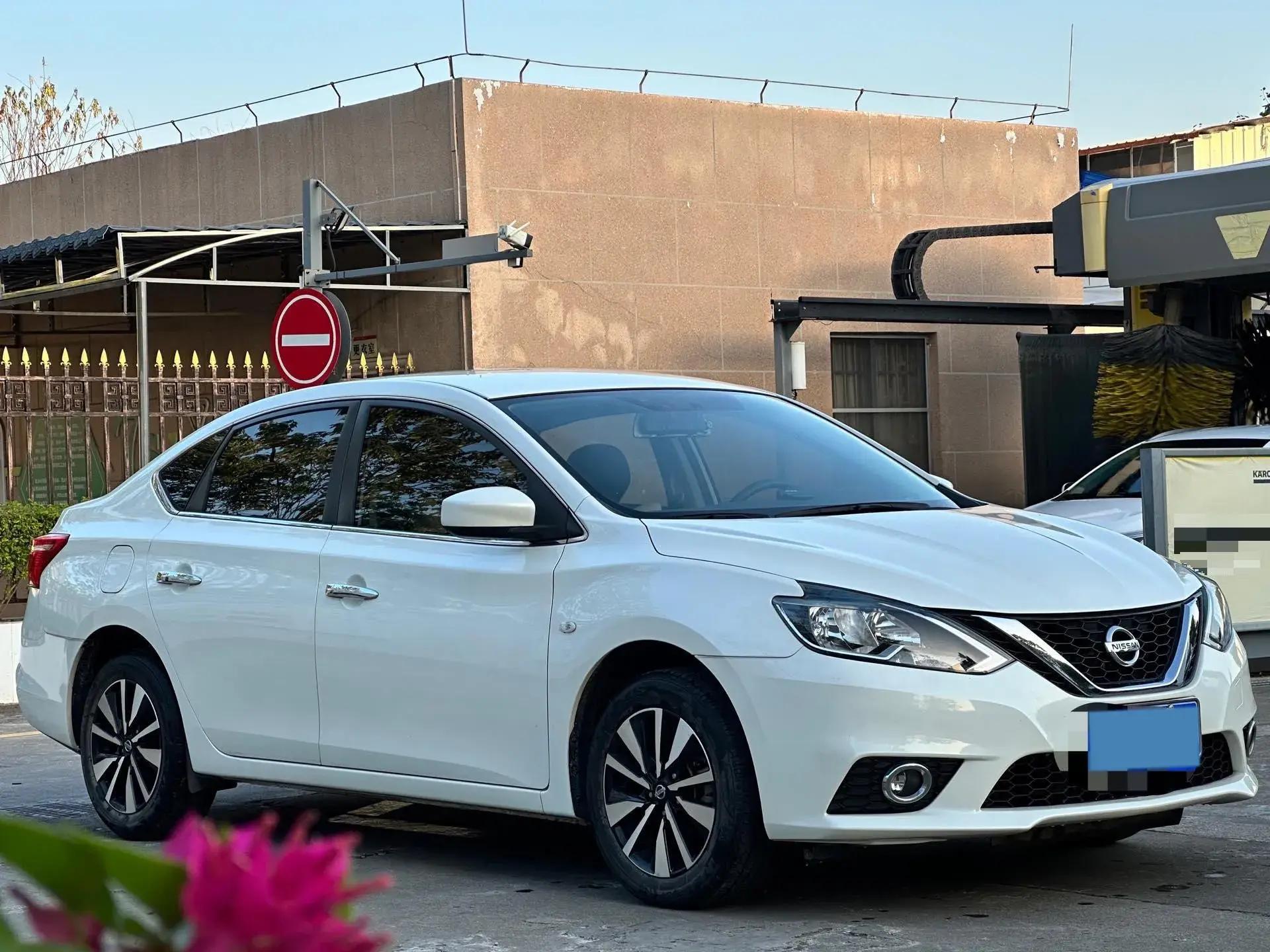 2021 NISSAN SYLPHY thumbnail 3