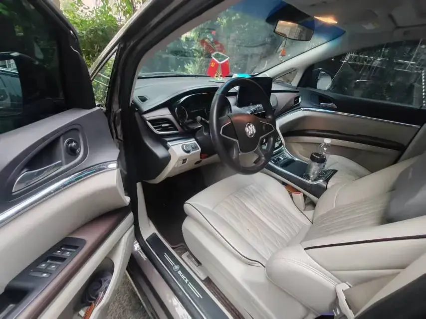 2023 BUICK GL8 thumbnail 3