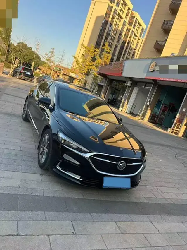 2020 BUICK LARCOSSE thumbnail 2