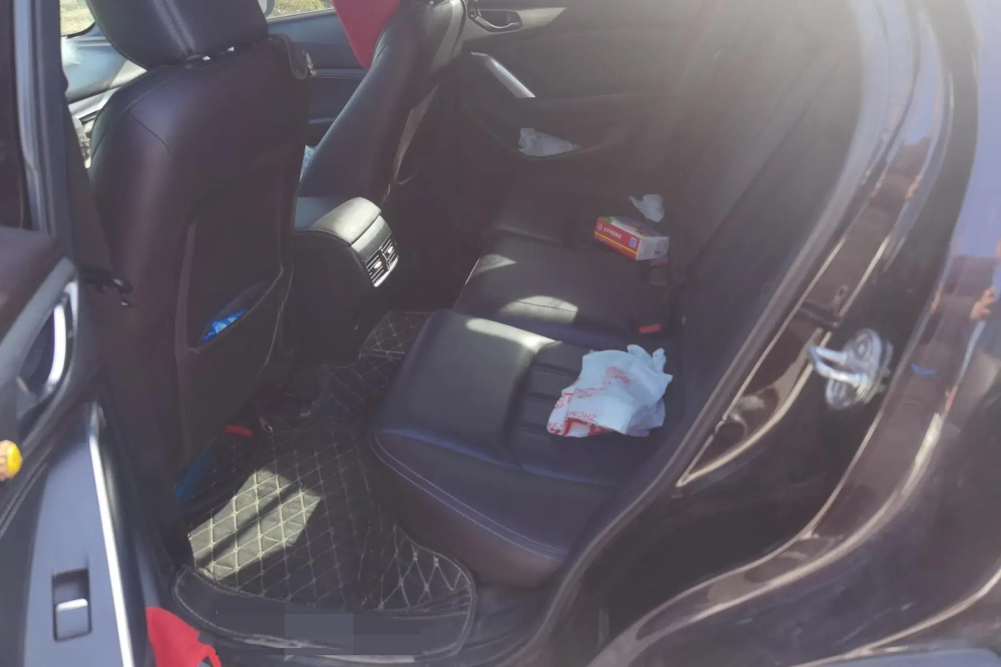 2018 MAZDA CX-4 thumbnail 4