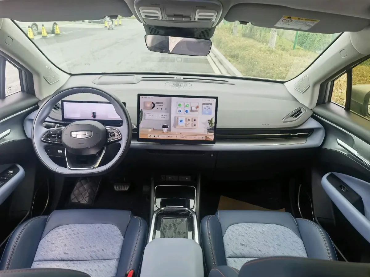 2022 Geometry M6 BEV 53KWH,autocango,china used car exporter,china ev exporter,chinese used car exporter,chinese used ev exporter