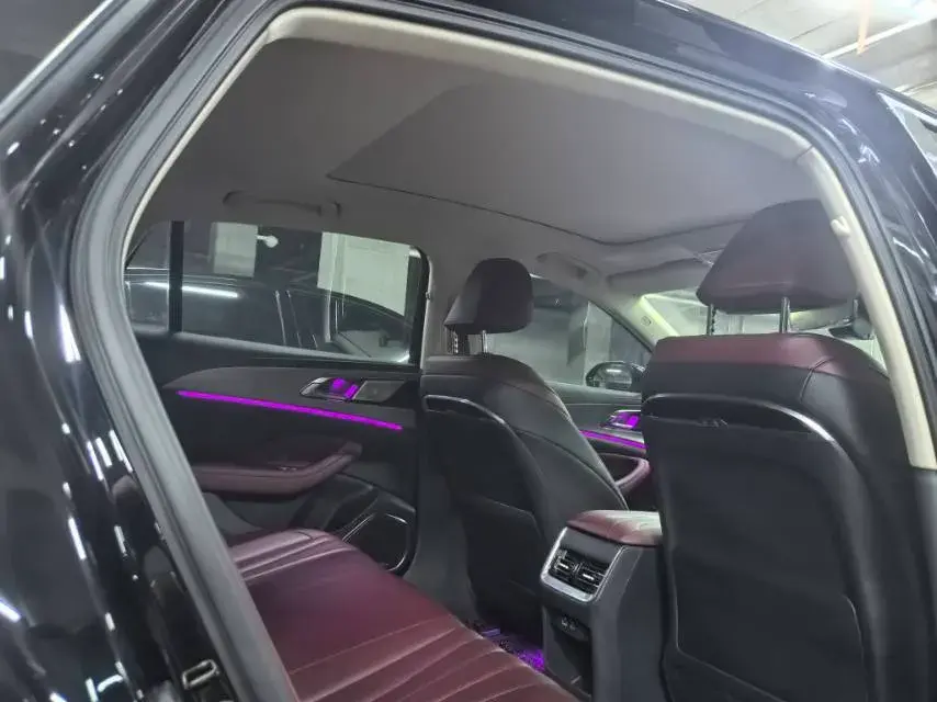 2023 HONGQI H5 thumbnail 3