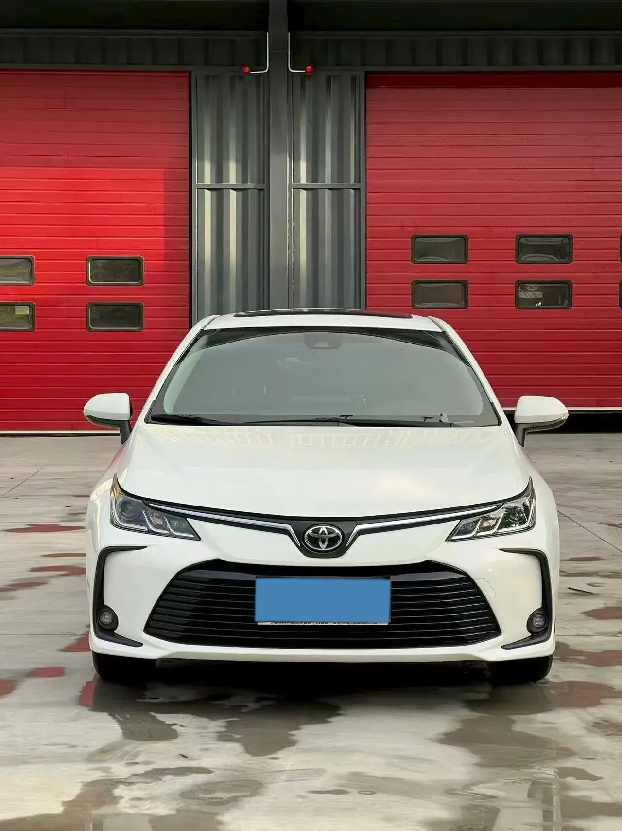 2021 TOYOTA COROLLA thumbnail 2