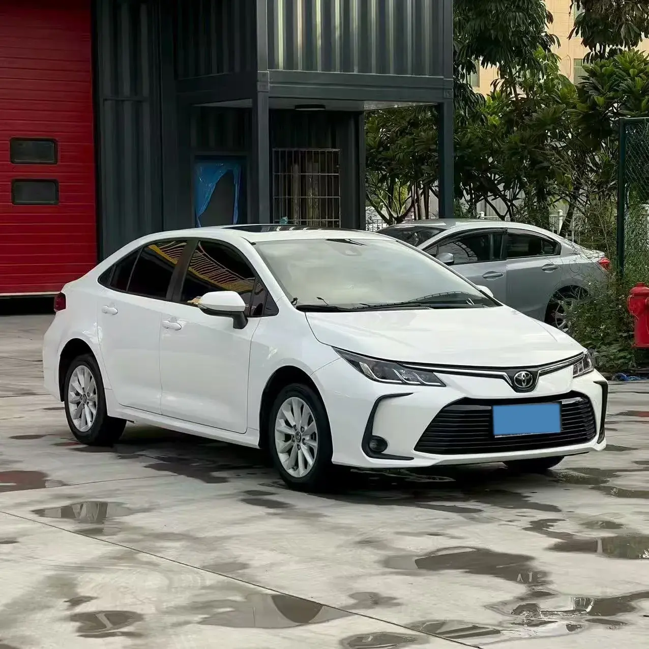 2021 TOYOTA COROLLA thumbnail 3