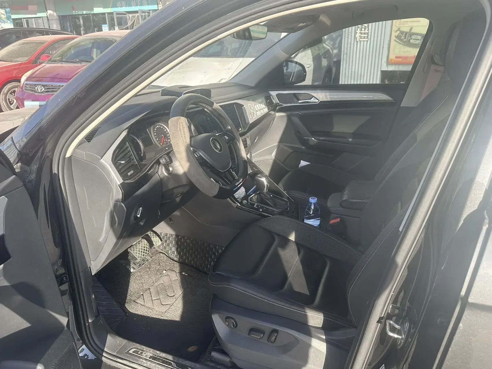 2020 VOLKSWAGEN TAYRON thumbnail 4