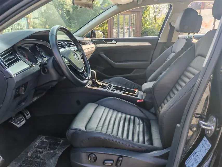 2019 VOLKSWAGEN MAGOTAN thumbnail 4