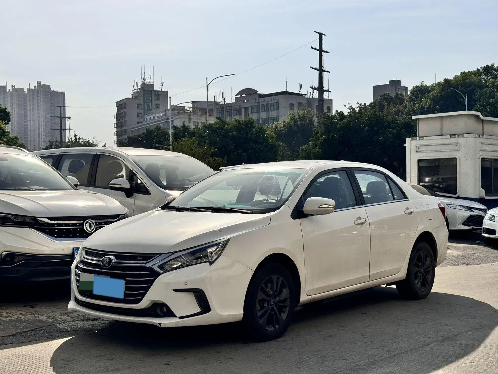2017 BYD QIN view 1
