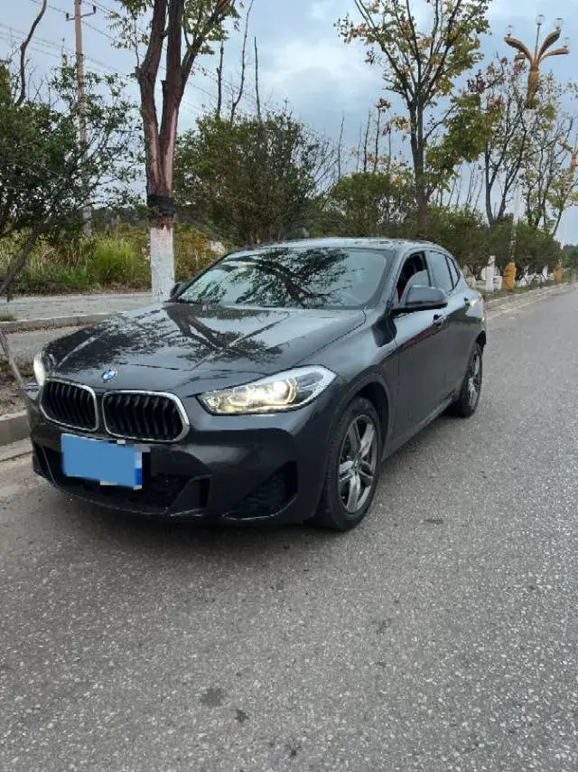 2022 BMW X2 2.0T 192HP L4 7DCT