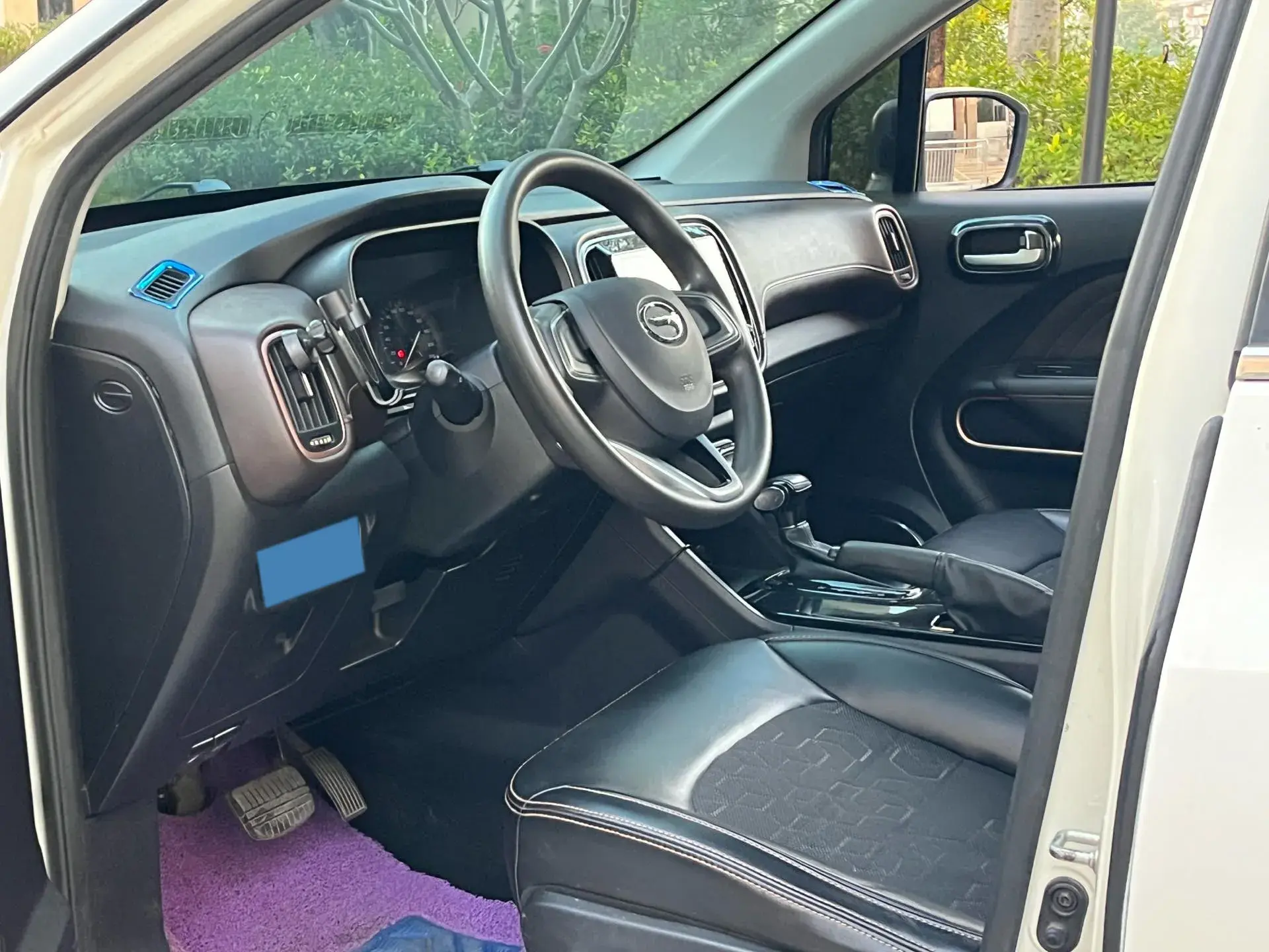 2017 GAC TRUMPCHI thumbnail 4