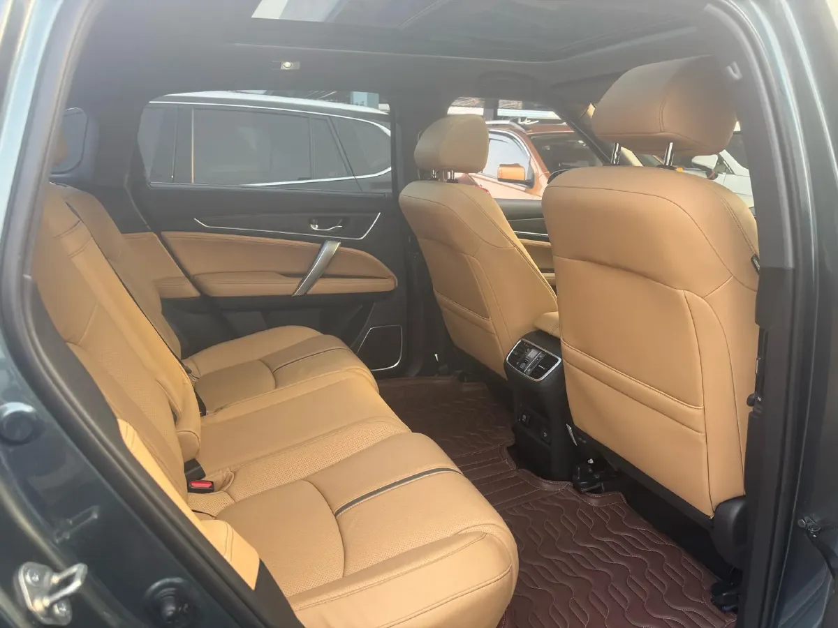 2020 Honda UR-V 2.0T 272HP L4 9AT,autocango,china used car exporter,china ev exporter,chinese used car exporter,chinese used ev exporter