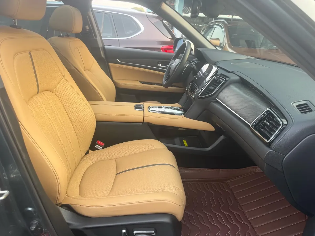 2020 Honda UR-V 2.0T 272HP L4 9AT,autocango,china used car exporter,china ev exporter,chinese used car exporter,chinese used ev exporter