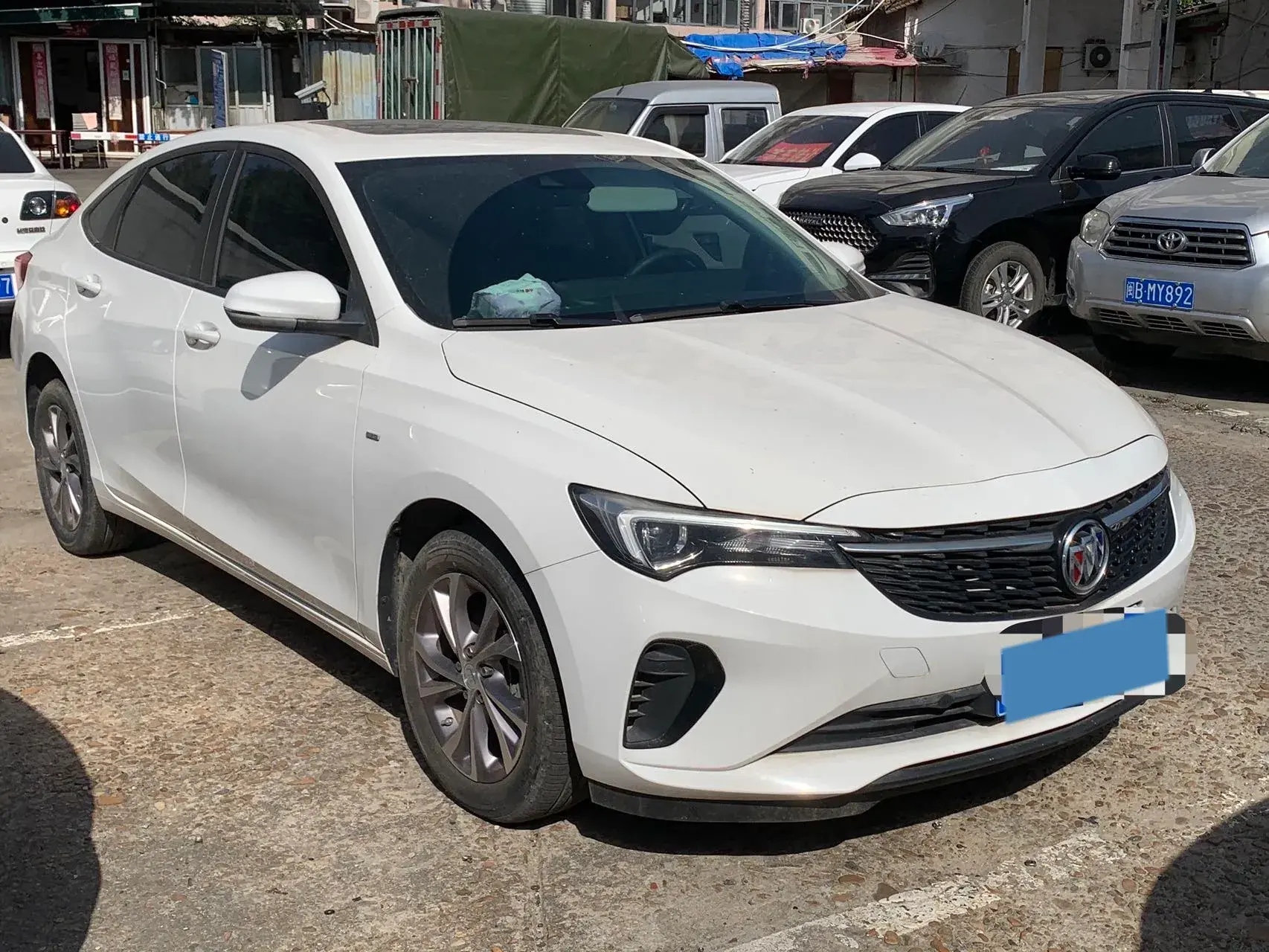 2022 BUICK VERANO thumbnail 2