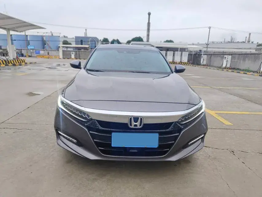 2018 HONDA ACCORD thumbnail 2