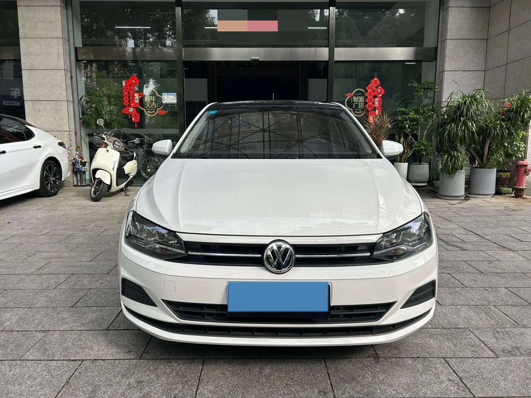 2019 VOLKSWAGEN POLO thumbnail 2