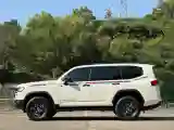 2015 Toyota Land Cruiser 4.0L 275HP V6 5AT