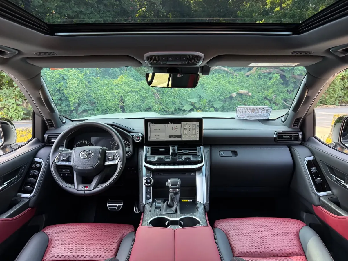 2015 Toyota Land Cruiser 4.0L 275HP V6 5AT,autocango,china used car exporter,china ev exporter,chinese used car exporter,chinese used ev exporter