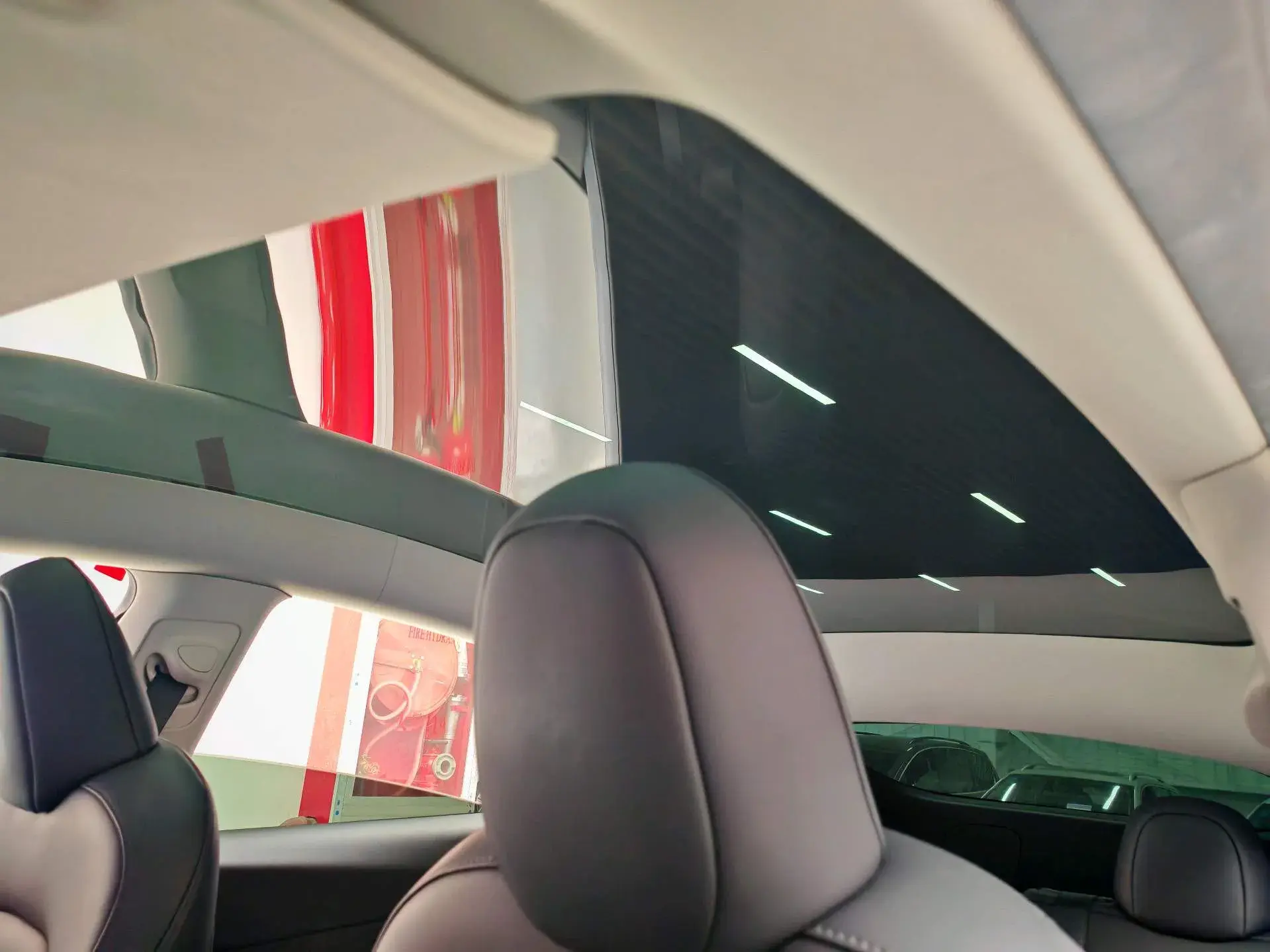 2022 TESLA MODEL thumbnail 4