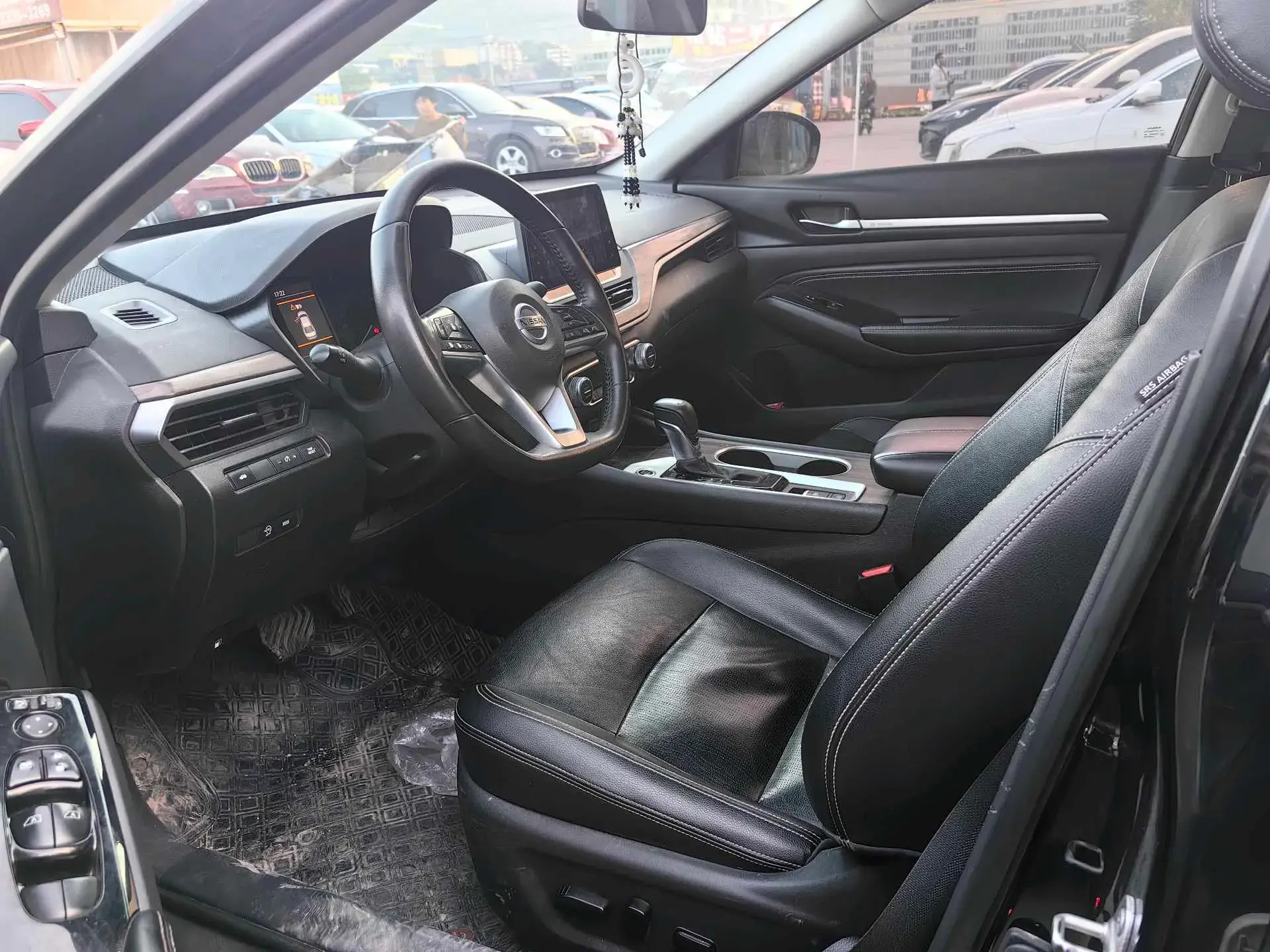 2021 NISSAN TEANA thumbnail 4