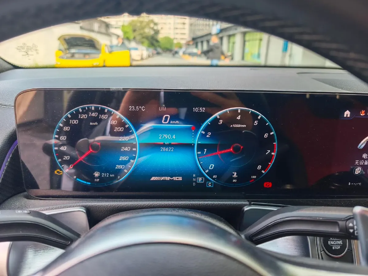 2021 Mercedes-Benz GLB AMG 2.0T 306HP L4 8DCT,autocango,china used car exporter,china ev exporter,chinese used car exporter,chinese used ev exporter