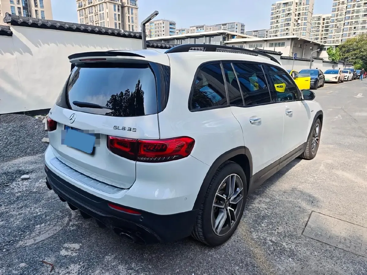 2021 Mercedes-Benz GLB AMG 2.0T 306HP L4 8DCT,autocango,china used car exporter,china ev exporter,chinese used car exporter,chinese used ev exporter