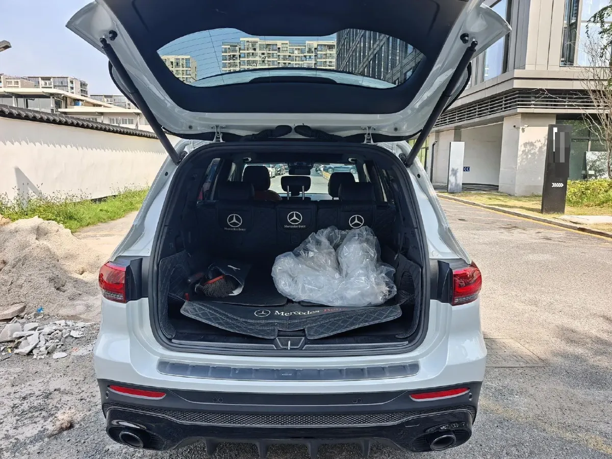 2021 Mercedes-Benz GLB AMG 2.0T 306HP L4 8DCT,autocango,china used car exporter,china ev exporter,chinese used car exporter,chinese used ev exporter