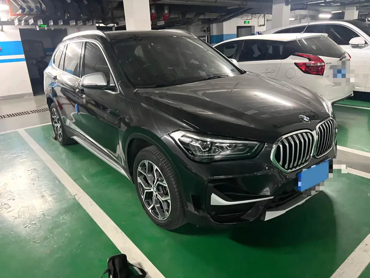 2022 BMW X1 thumbnail 3