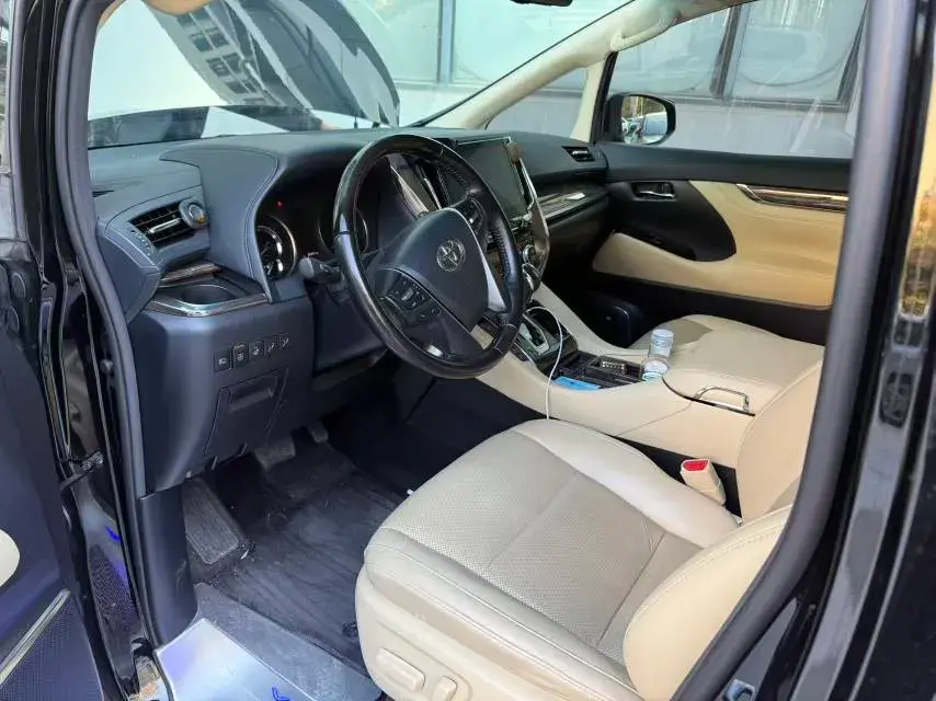 2021 TOYOTA VELLFIRE thumbnail 4