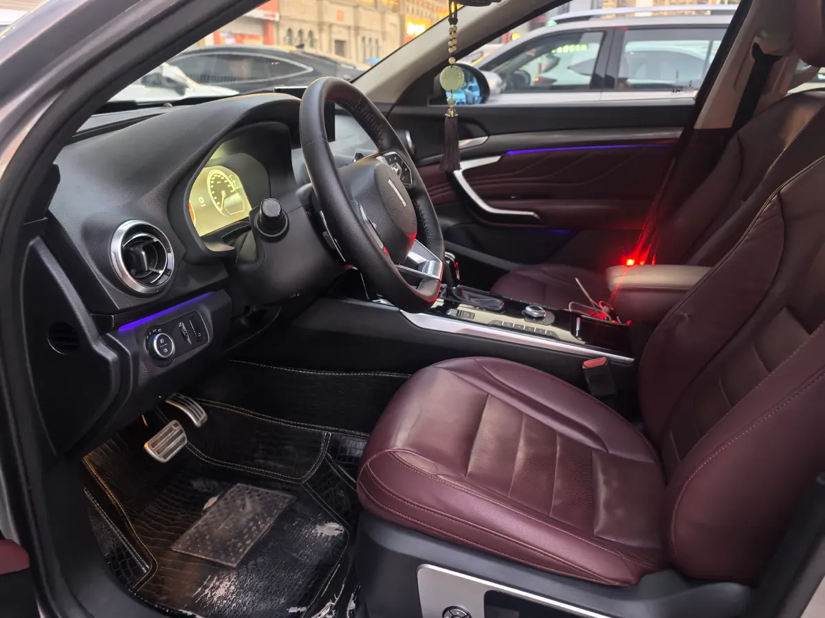 2017 Zotye T700 2.0T 190HP L4 8AT,autocango,china used car exporter,china ev exporter,chinese used car exporter,chinese used ev exporter