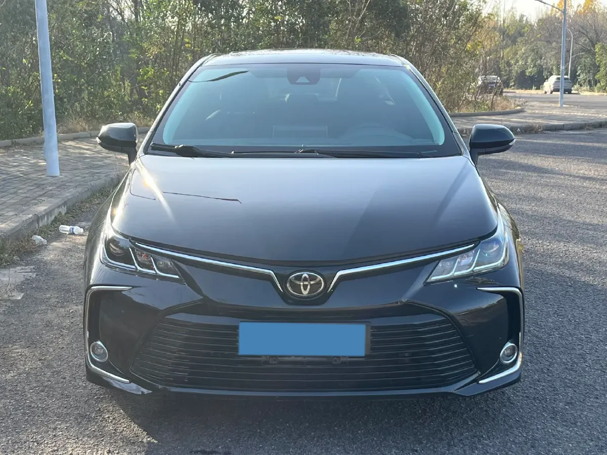 2021 Toyota Corolla 1.2T 116HP L4 CVT,autocango,china used car exporter,china ev exporter,chinese used car exporter,chinese used ev exporter