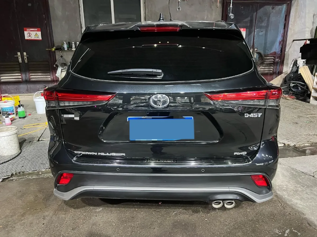 2022 Toyota Crown Kluger 2.0T 248HP L4 8AT,autocango,china used car exporter,china ev exporter,chinese used car exporter,chinese used ev exporter