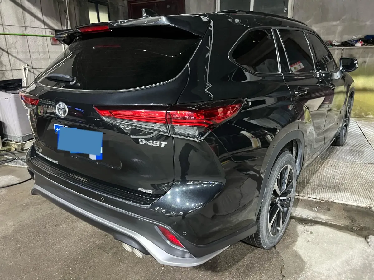 2022 Toyota Crown Kluger 2.0T 248HP L4 8AT,autocango,china used car exporter,china ev exporter,chinese used car exporter,chinese used ev exporter